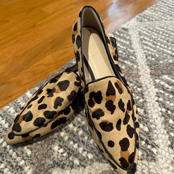 Cole Hahn leopard loafers. - Picture 1 of 4